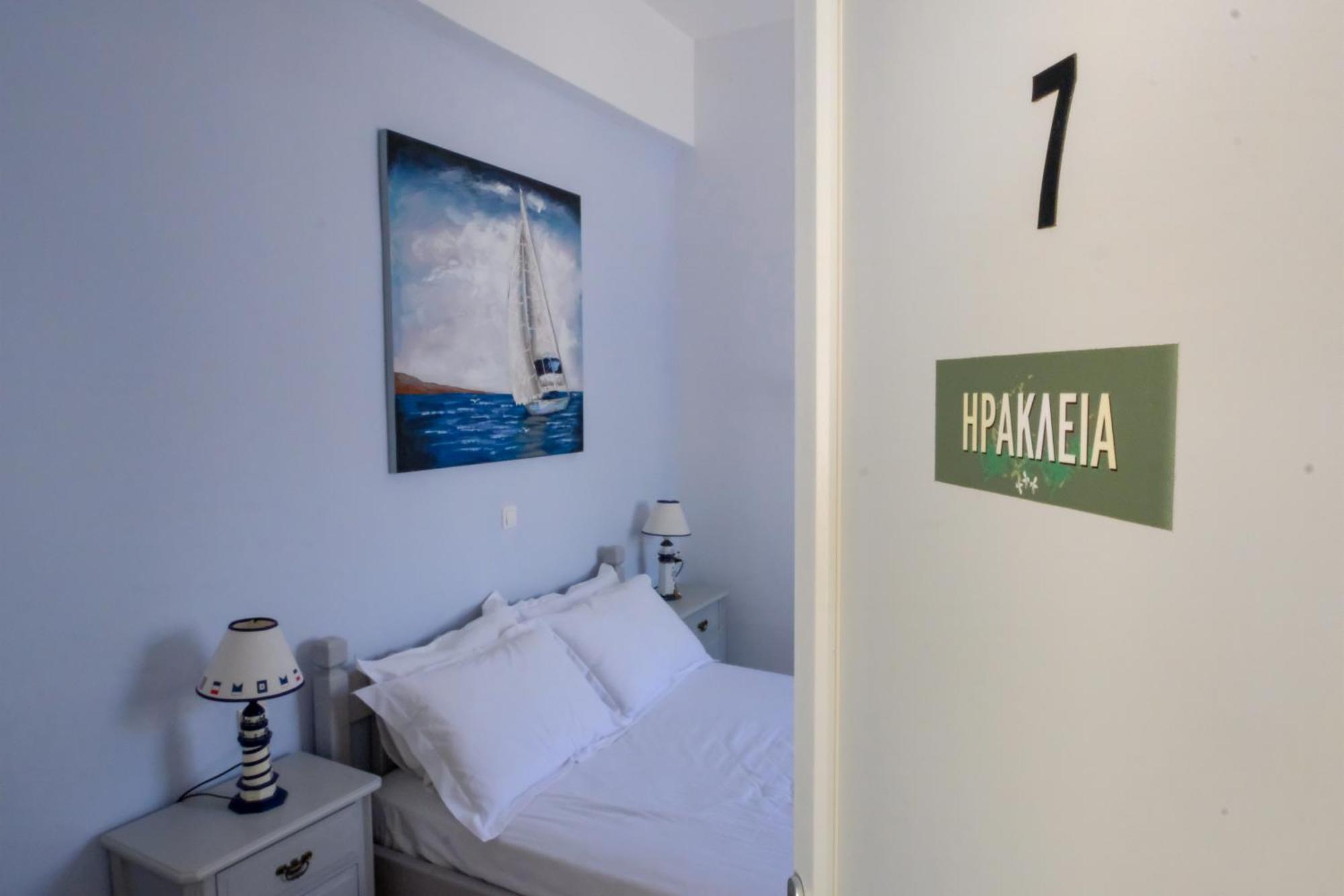 Giasemi Rooms Livadi  Extérieur photo