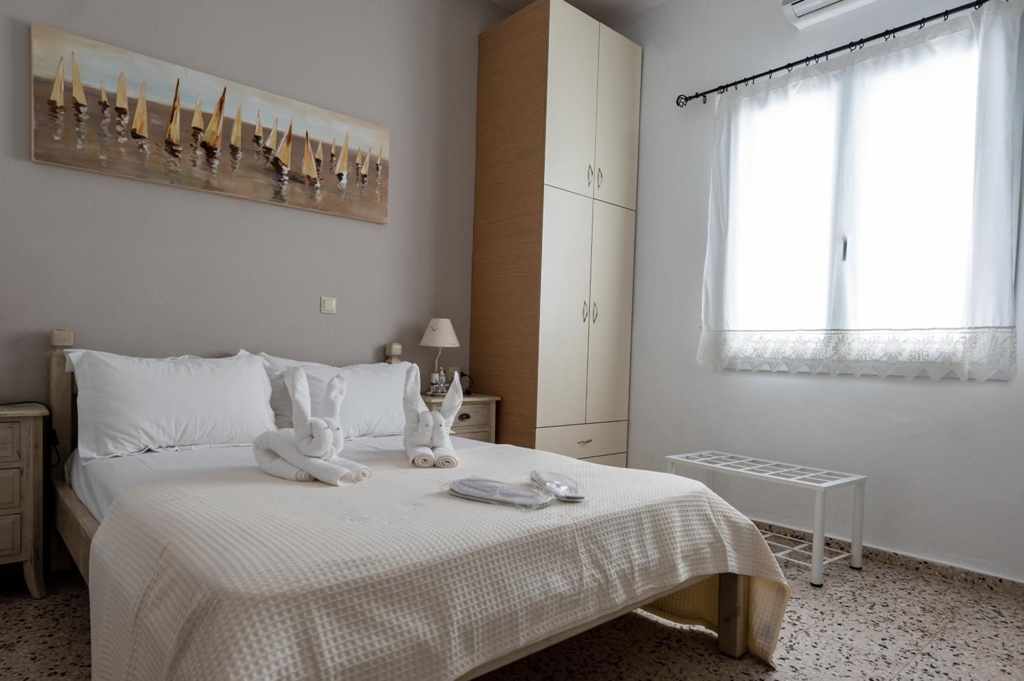 Giasemi Rooms Livadi  Extérieur photo